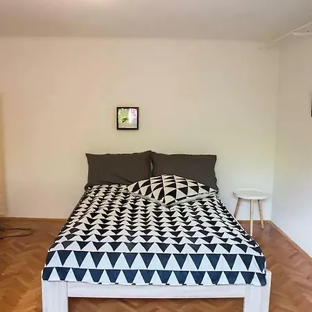 Lejlighed Mediterranean Family Design *