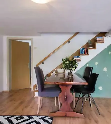 아파트 Mediterranean Family Design *